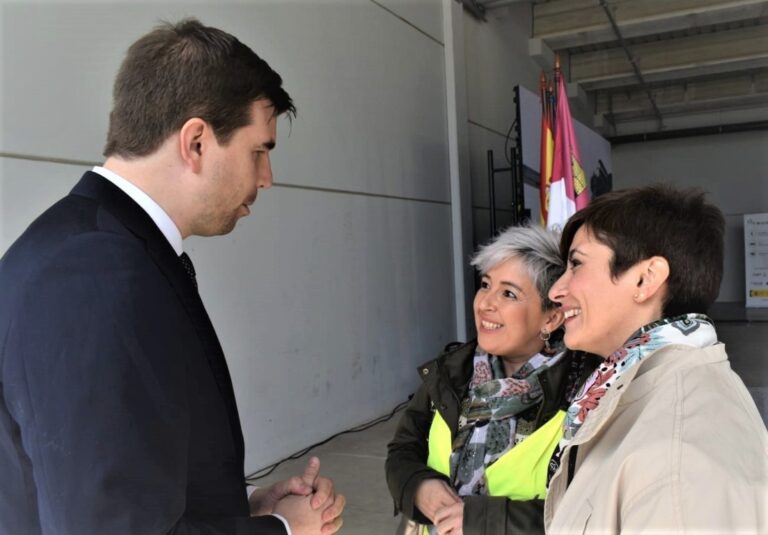 PSOE Guardo se desplaza a Puertollano para tener contacto con las empresas futuras en Guardo