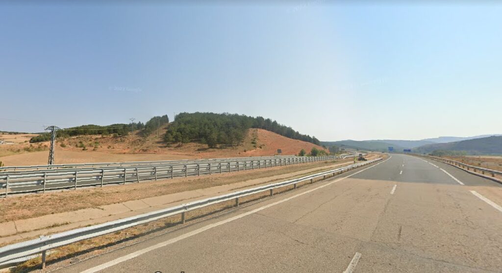 El-AVE-a-Cantabria-lejos-Tuerces-con-7-túneles-20-viaductos-parada-Aguilar