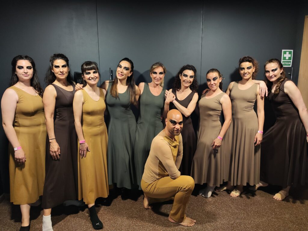 La-Danza-Contemporánea-palentina-se-corona-Los-Campos-Elíseos