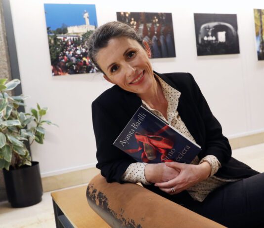 Ayanta Barilli presenta su libro