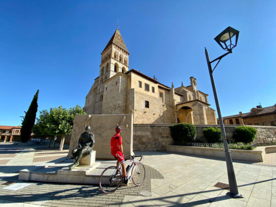 Cyclope Palencia por Paredes de Nava