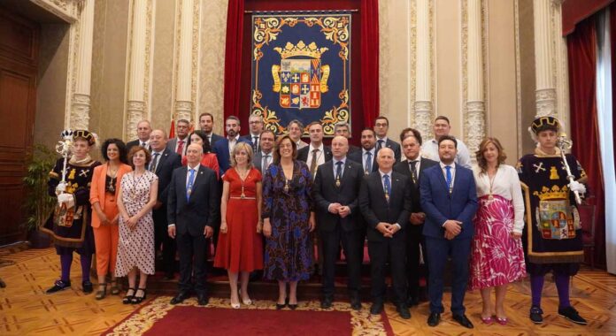 Foto de Familia nueva corporación Diputación Provincial