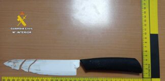 Arma blanca intervenida al agresor por la Guardia Civil