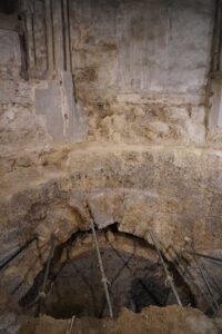 Descubierta la segunda cripta de la Catedral de Palencia - A. Acitores