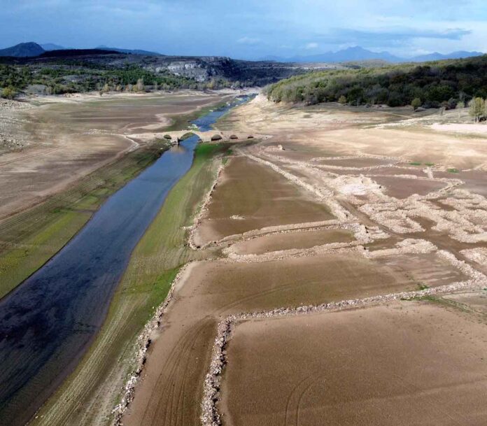 Embalse-de-Aguilar-sequía