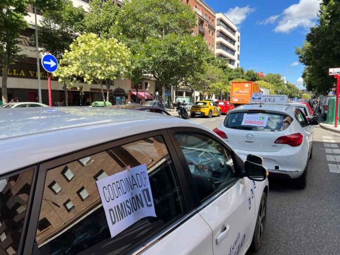 Manifestación-Autoescuelas-Julio-2023