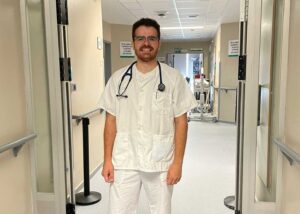 un residente de neumología del CAUPA premiado por su investigación sobre la apnea del sueño