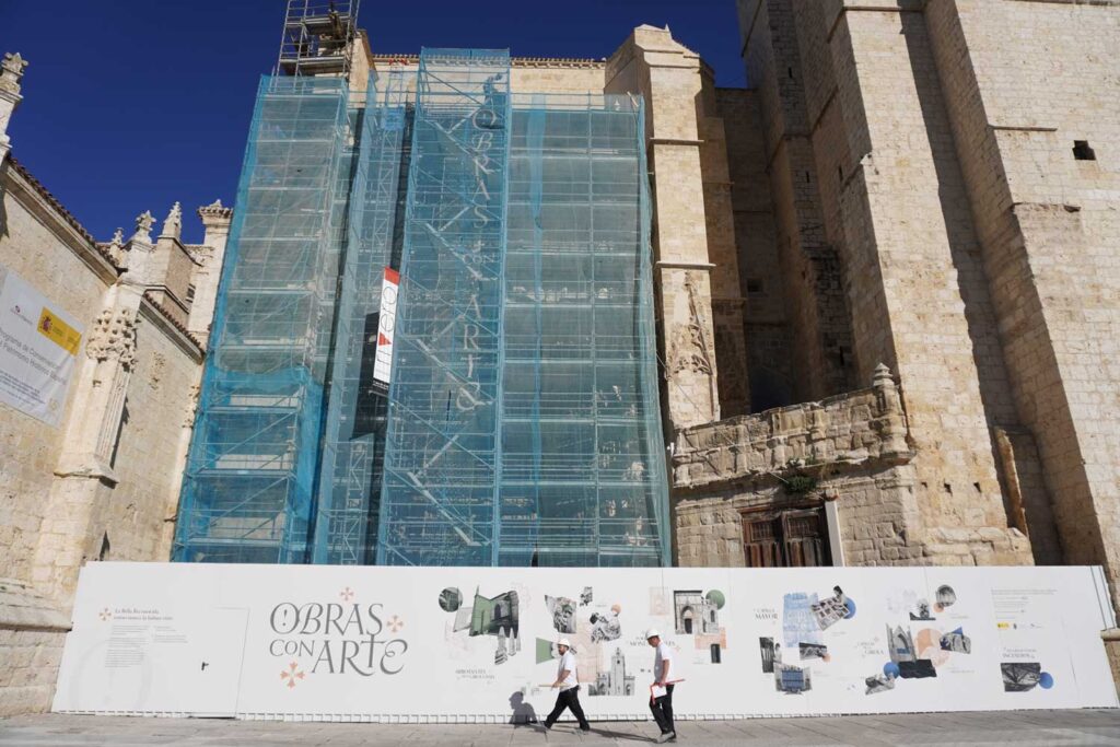 Catedral de Palencia - Puerta del obispo - Visita Obras con Arte. Aida Acitores