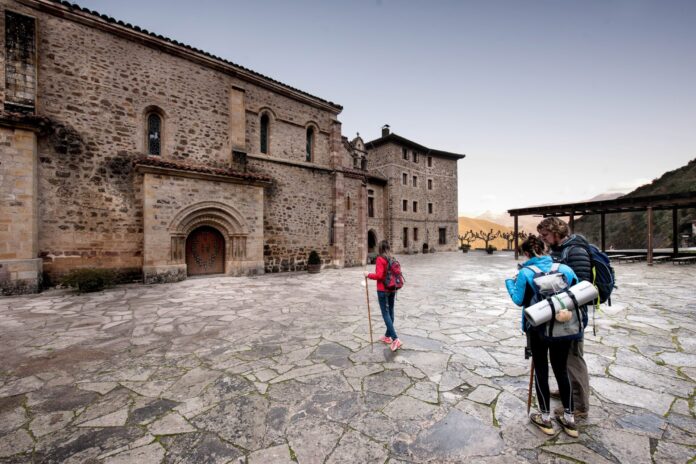 Monasterio de Santo Toribio. Peregrinos