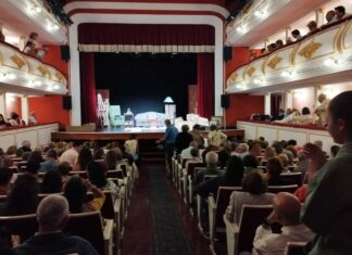 Teatro Sarabia en Carrión de los Condes en el día del XVIII Certamen Nacional de Teatro aficionado del Camino de Santiago