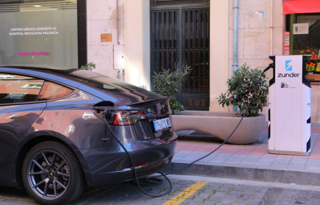 Punto de carga eléctrica Zunder en Palencia