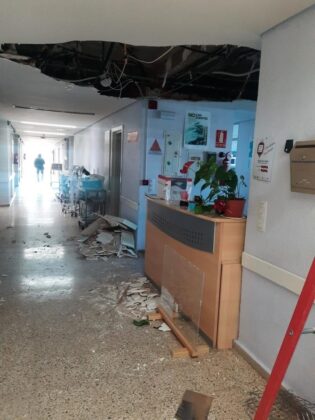 Desprendimiento de techo en el Hospital Río Carrión