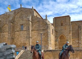 La Guardia Civil de Palencia refuerza la seguridad de los peregrinos con el Escuadrón de Caballería