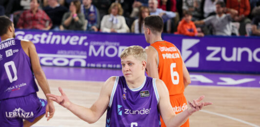 Palencia Valencia ACB Photo Victor Quintana