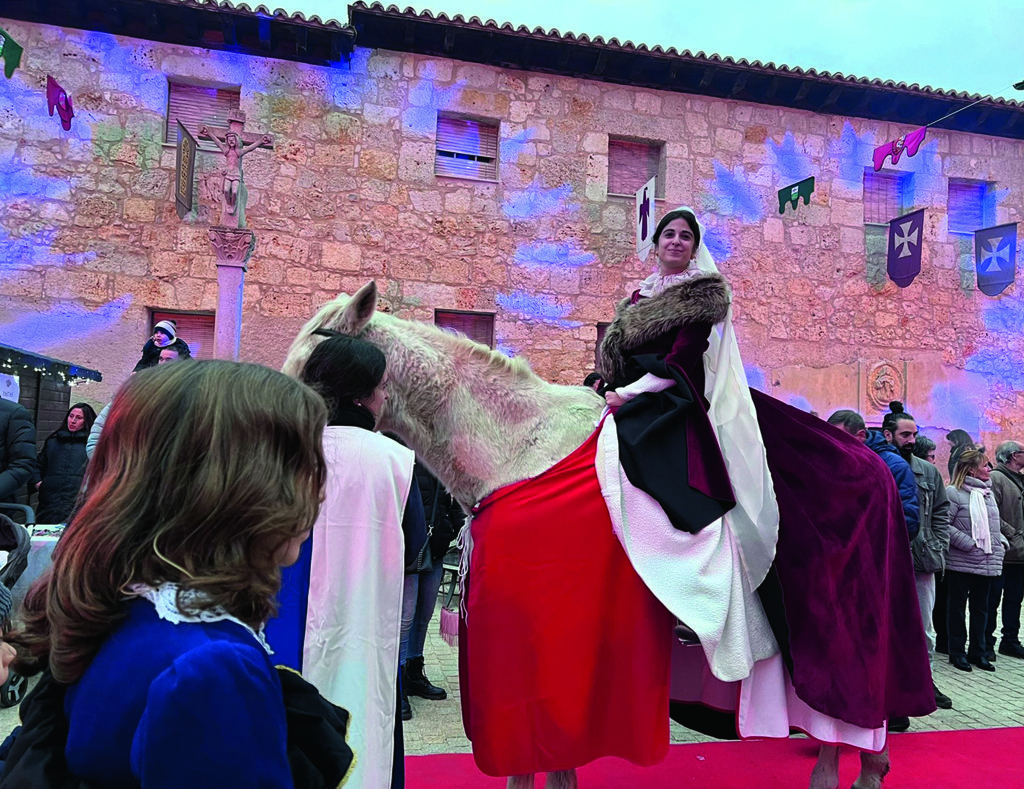 teatro castellano, cumple con su cita con Gómez Manrique en Villamuriel