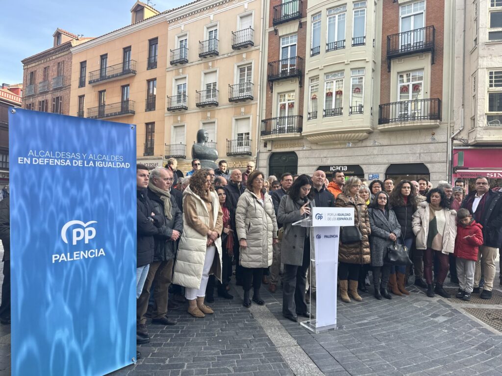 Los alcaldes y alcaldesas del PP en la provincia de Palencia firman el ...