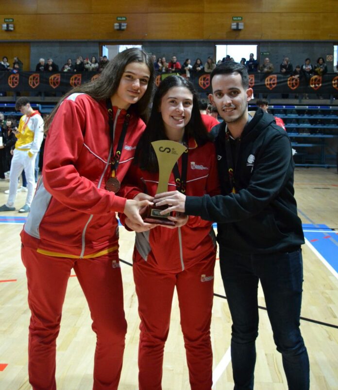 Amelia Alonso y Lucía Carretero