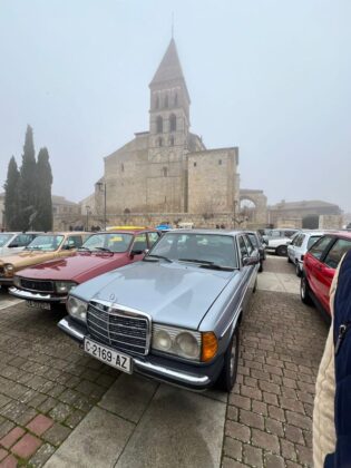 Fiesta de San Sebastián en Paredes de Nava - Encuentro de Coches Clásicos y Festejos Taurinos