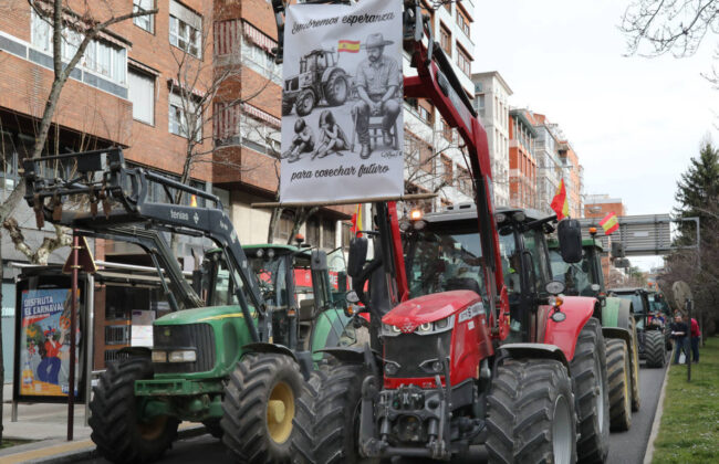 Tractorada en Palencia. / Brágimo (ICAL)