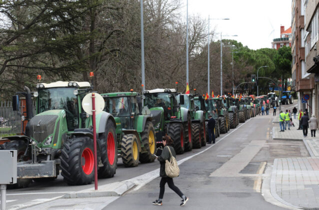 Tractorada en Palencia. / Brágimo (ICAL)