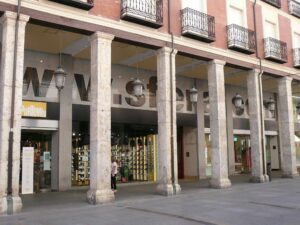 Imagen de la tienda de Sportown en la calle Mayor de la capital / Wikipedia Commons