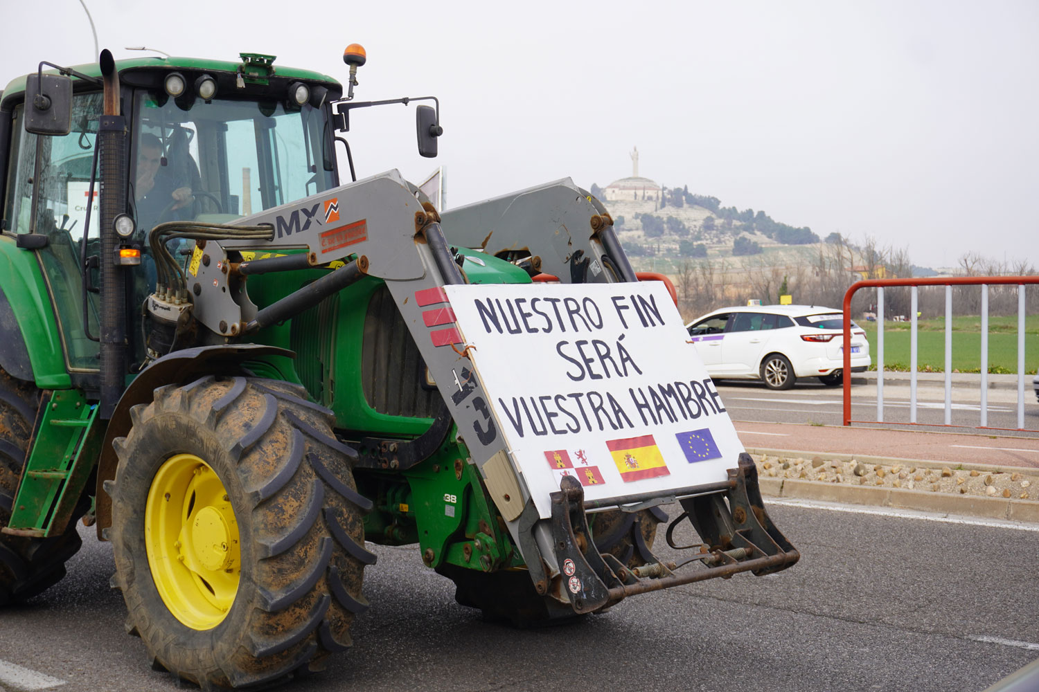 tractorada palencia protestas huelga agricultores manifestación ganaderos febrero 2024