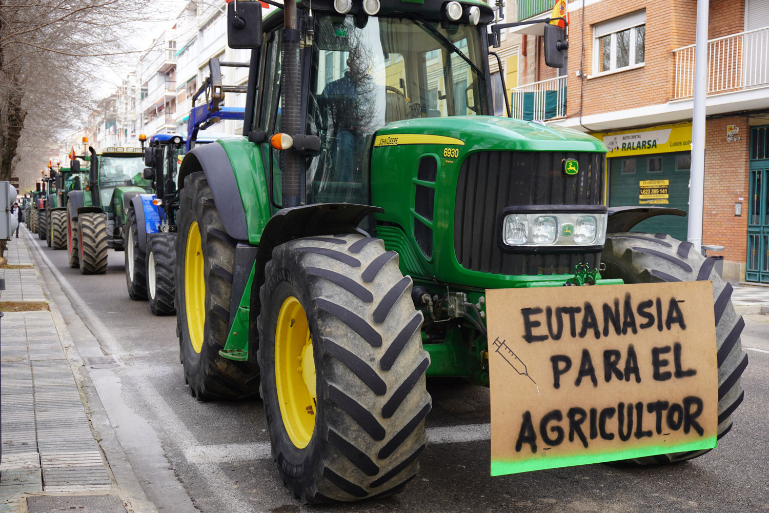 tractorada palencia protestas huelga agricultores manifestación ganaderos febrero 2024