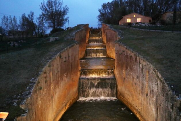 Inauguración de la nueva iluminación de la esclusa del Canal de Castilla en Frómista