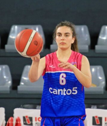 Fotos del partido de baloncesto entre CANTO 5 Filipenses y C.B Arxi