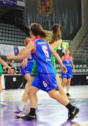 Fotos del partido de baloncesto entre CANTO 5 Filipenses y C.B Arxi