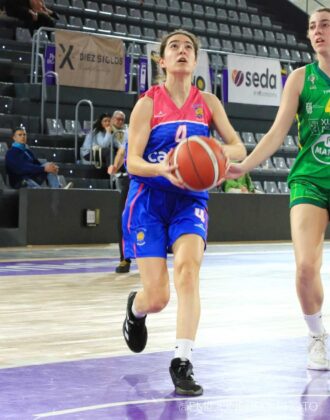 Fotos del partido de baloncesto entre CANTO 5 Filipenses y C.B Arxi