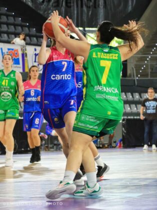 Fotos del partido de baloncesto entre CANTO 5 Filipenses y C.B Arxi