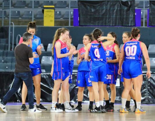 Fotos del partido de baloncesto entre CANTO 5 Filipenses y C.B Arxi