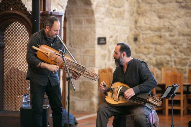 Jornada-Sitios-CluniacenColaboración musical entre Madgalia Medieval y Miguel Abad. Foto: Victor Hugo Martín Caballero (Visual Crea) Jornada Sitios Cluniacenses