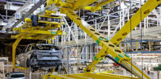 Cadena de Montaje de la factoría de Renault en Palencia.