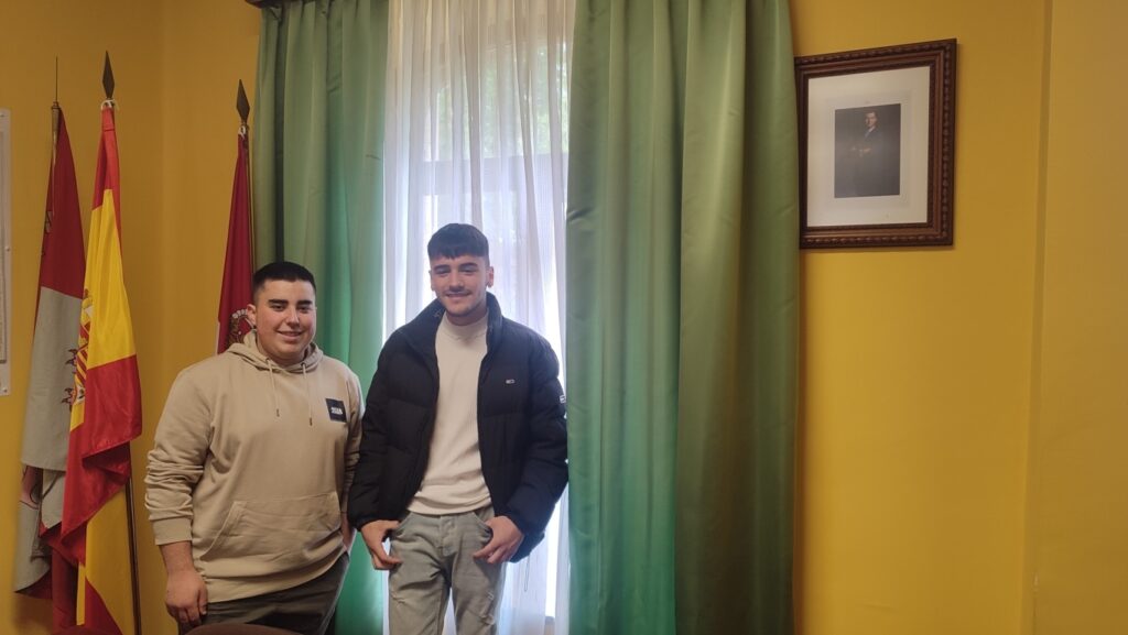 Damas y Caballeros de Barruelo de Santullán