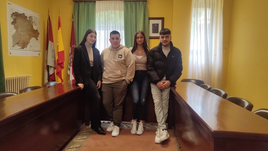 Damas y Caballeros de Barruelo de Santullán