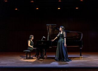 La pianista Elisa Rapado y la soprano Adriana Viñuela
