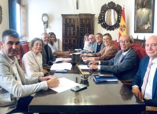 La Diputación de Palencia inicia el proceso para celebrar el centenario del nacimiento de Enrique Fuentes Quintana