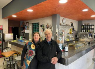 bar tropical