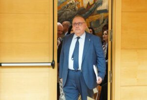 Alejandro Vazquez consejero sanidad ICAL