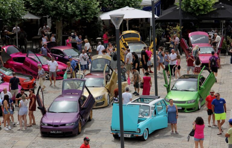 Desfiles de neones Palencia