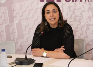 Miriam Andrés en rueda de prensa