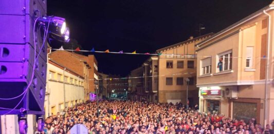 Concierto de Los Celtas Cortos en Alar del Rey