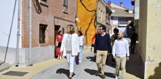 Diputación de Palencia y Ayuntamiento de Villamuriel de Cerrato, visitando las obras en el municipio palentino