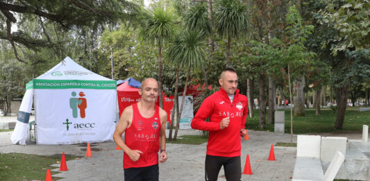 Cien horas corriendo para luchar contra el cáncer