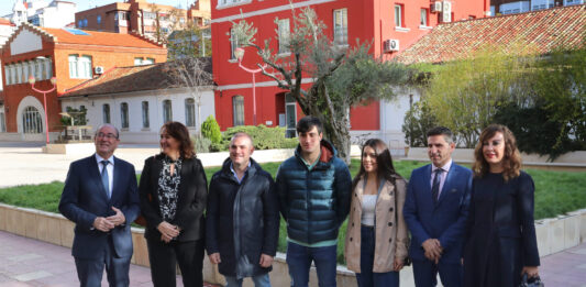 Presentación del IX Premio Trayectoria Empresarial de CEOE Palencia