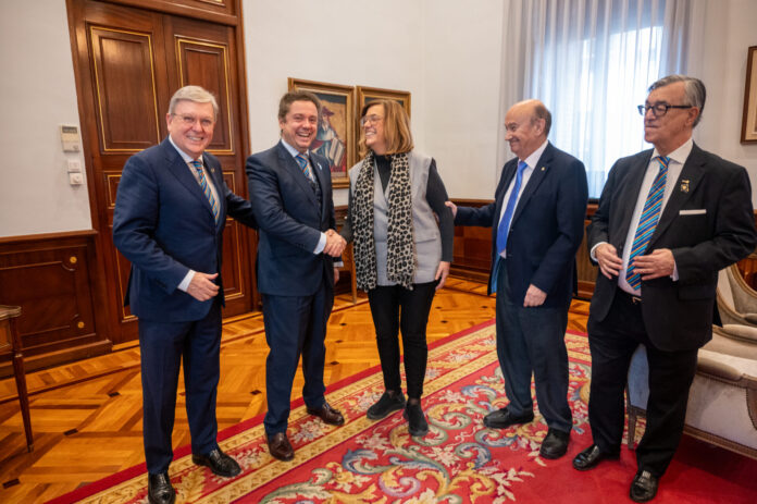 El gobernador del Distrito Rotario 2201 visita Palencia