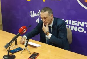 Luis Guil en rueda de prensa