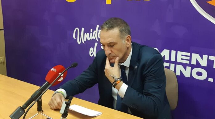 Luis Guil en rueda de prensa